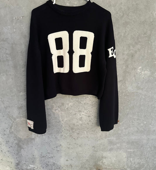 88 Knitted Sweater